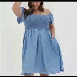 NWT Torrid Smocked Off The Shoulder Skater Mini Dress Plus Sz 5X Chambray